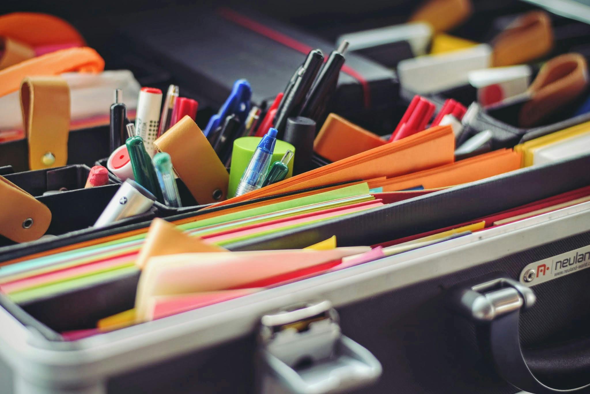 Stationery & Supplies Hub